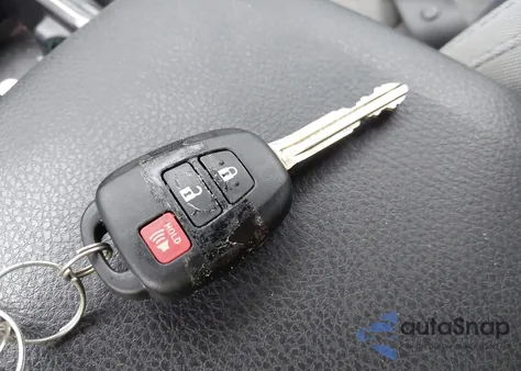 2022 Toyota Tacoma Sr V6 from USA, damaged, VIN 3TMCZ5AN7NM470444